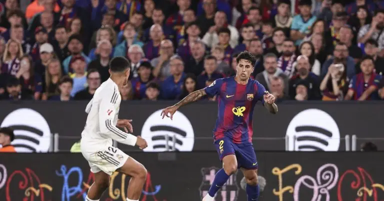 No Al Hilal Barcelona - [EN] João Cancelo dispara: «No Al Hilal não me disseram a verdade»