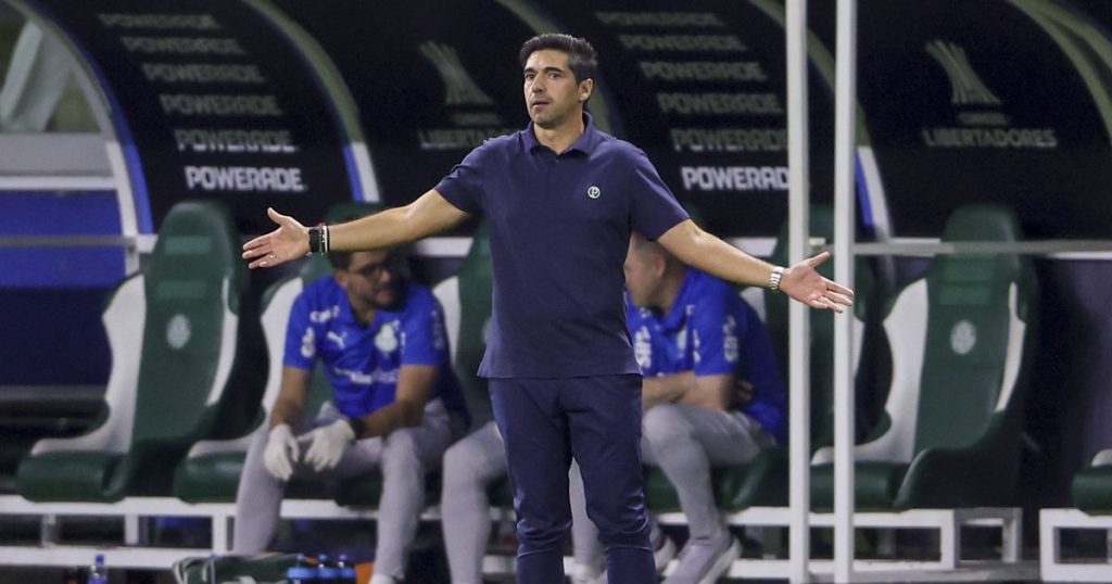 Arthur Cabral Abel Ferreira - [EN] Golo anulado aos 90+5 impede reviravolta do Palmeiras, Arthur Cabral salva Botafogo