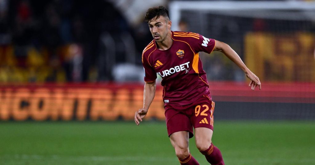 Roma Saio de - [EN] Avançado deixa Roma ao fim de uma década: «Saio de coração cheio»