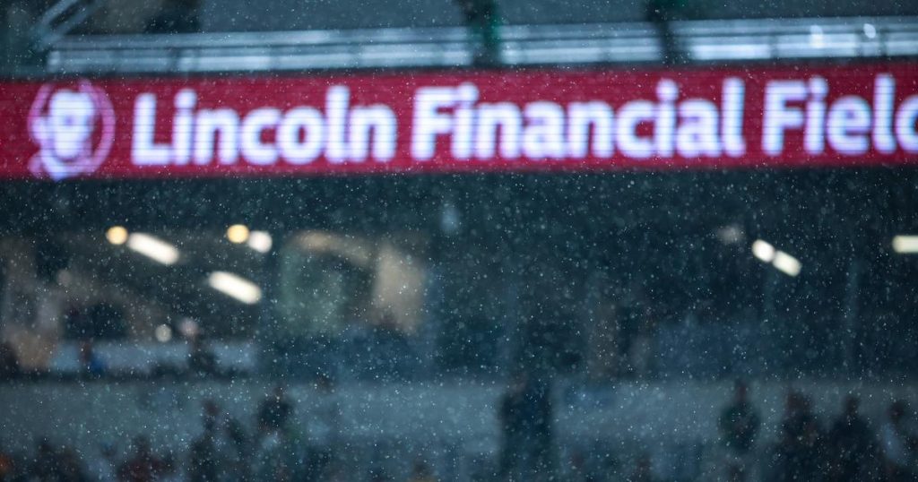 World Cup Lincoln Financial Field - Alert in the World Cup: Storm Threatens First Match of the Competition