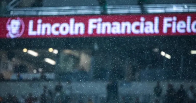 World Cup Lincoln Financial Field - Alert in the World Cup: Storm Threatens First Match of the Competition