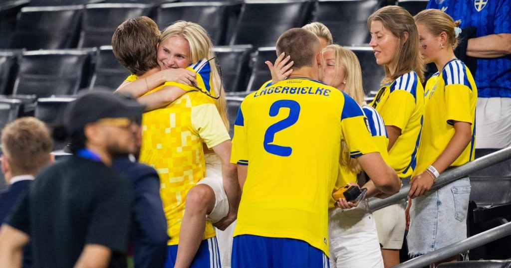SC Braga Defense Had - SC Braga's Defense Had a Dream Debut at the World Cup, with a Kiss from His Girlfriend (Photos)