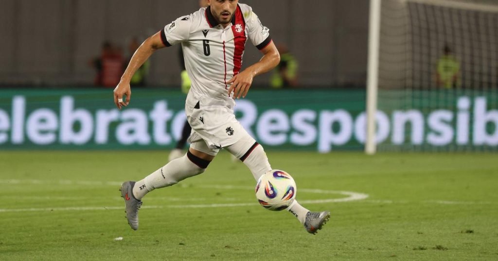 Giorgi Kochorashvili Sporting - [EN] Kochorashvili titular no empate da Geórgia com a Roménia