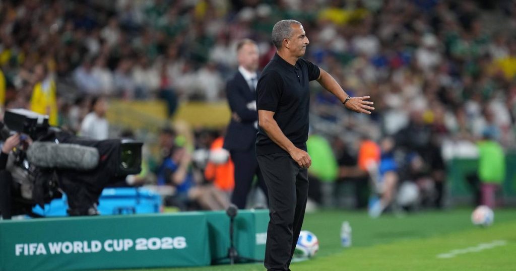 Sabri Lamouchi World Cup - Fired or Not? Tunisia Announces Departure of Coach... and Deletes Post