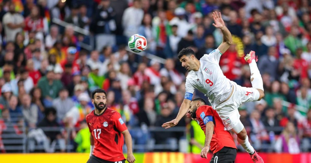 Locker Room Honor Above Victory - Iran Leaves New Letter in Locker Room: 'Honor Above Victory'