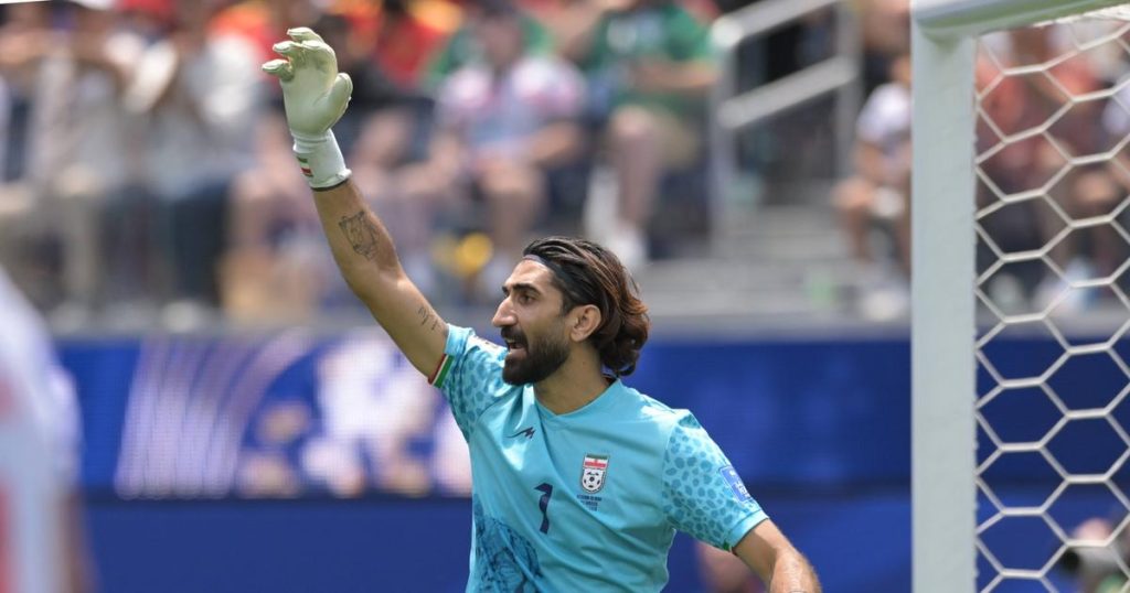 De Cuyper Dal Paran - Defied his father, slept on the street, and saved a penalty from Ronaldo: the story of the Iranian wall