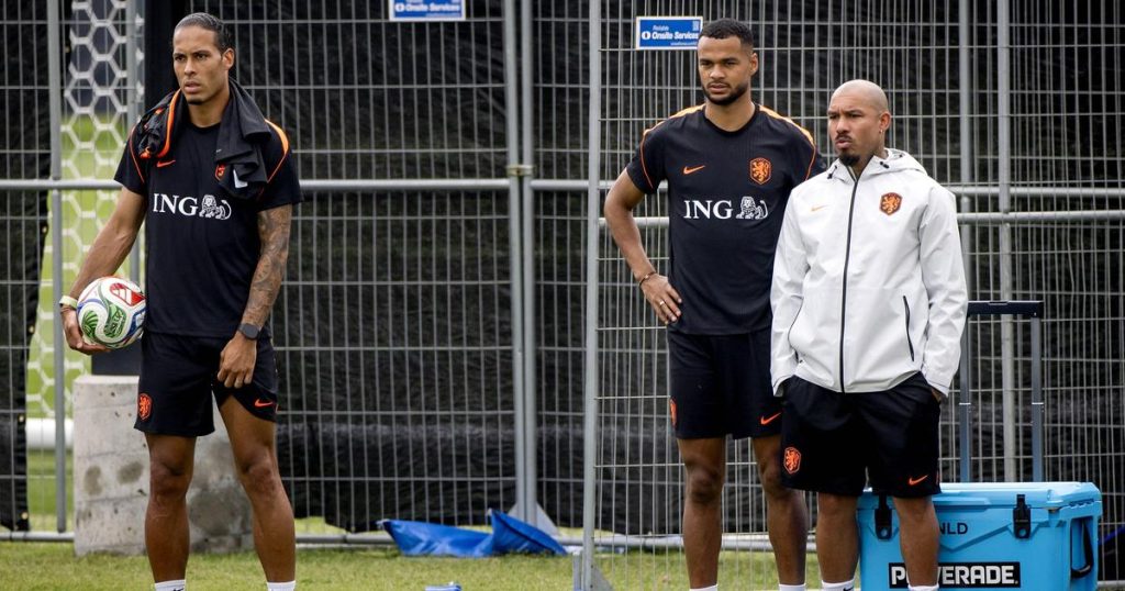 Van Dijk Cody Gakpo - Van Dijk supports Gakpo after sad news: 'Football is secondary'