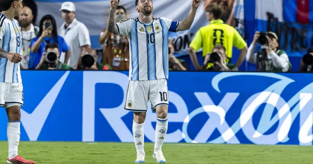 World Cup Leo Messi - Messi: "I cried after the first goal, but it had nothing to do with football"