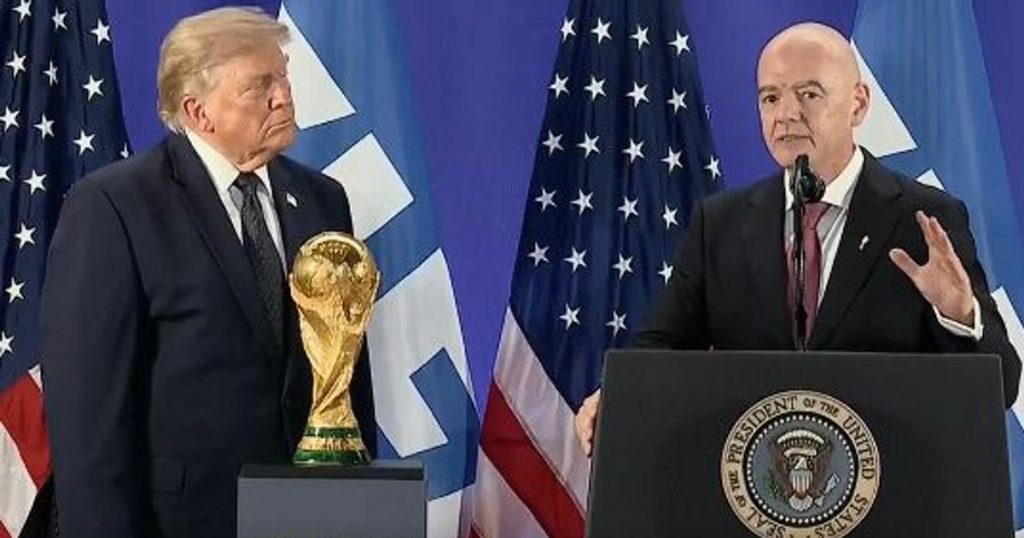 Donald Trump World Cup - Trump defends Kane, "golf buddy": "They took the best player and put him in defense"