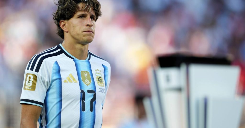 World Cup Ferran Torres - Did you see why Simeone's son scandalously didn't mark Ferran on Spain's goal?