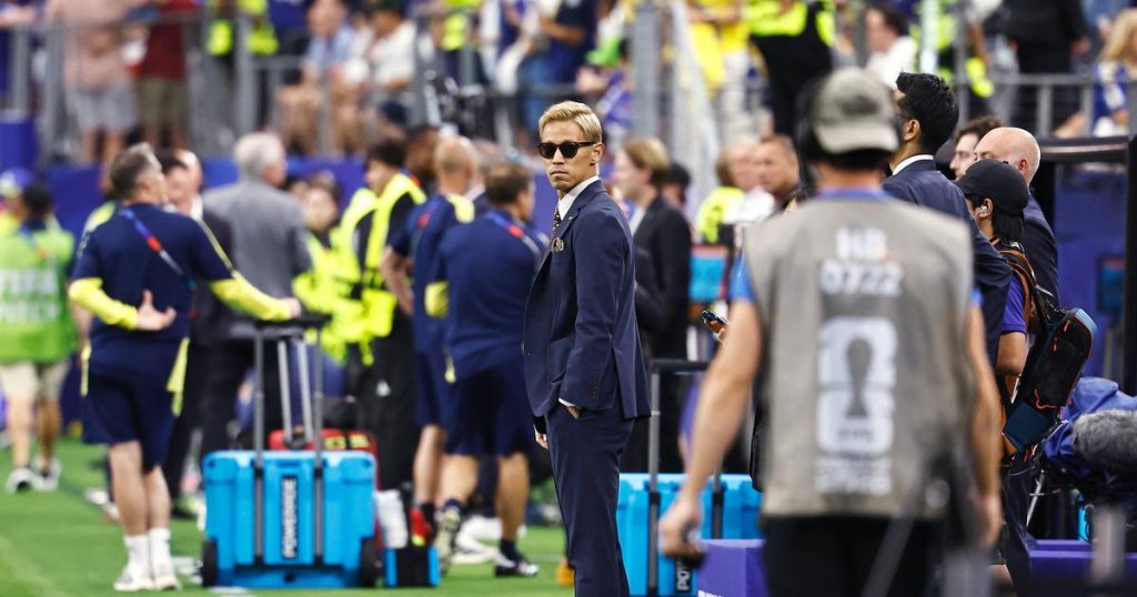 World Cup The Keisuke Honda - Still active as a player, but running for Japan's head coach