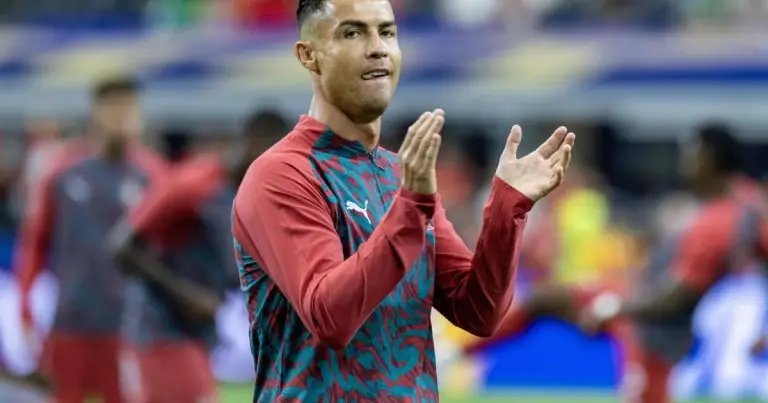 When the World Cup The - The difference between Ronaldo and Messi? "When the country needs Messi..."