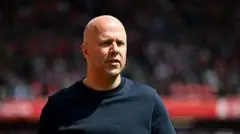 Arne Slot Withdraws from Netherlands Managerial Talks to Prioritize Club Football