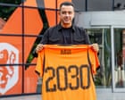 Xavi Embraces Dutch Football Heritage as New Netherlands Head Coach