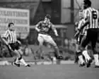 How Manchester United Welcomed Billy Kenny into a Star-Studded Squad